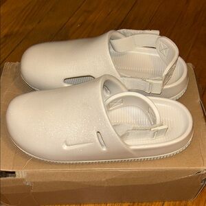 NEw in Box Nike Calm Mules Pearlized